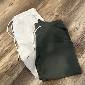Men’s American Eagle Outfitters Grey & Green Jogger Pants
